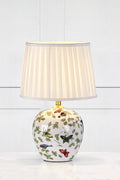 Markslöjd MANSION – 1-valoinen pöytävalaisin, kuvioitu/valkoinen – tuotekuva