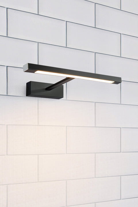 Markslöjd NEPTUNUS – LED-seinävalaisin, 10,5 W, musta – tuotekuva
