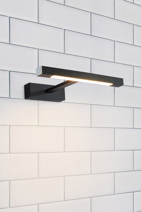 Markslöjd NEPTUNUS – LED-seinävalaisin, 7 W, musta – tuotekuva