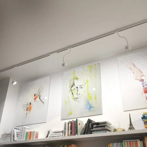 PIXIE 3-vaihe kiskovalaisin, suunnattava LED GX53 7W - Nordic Lumen